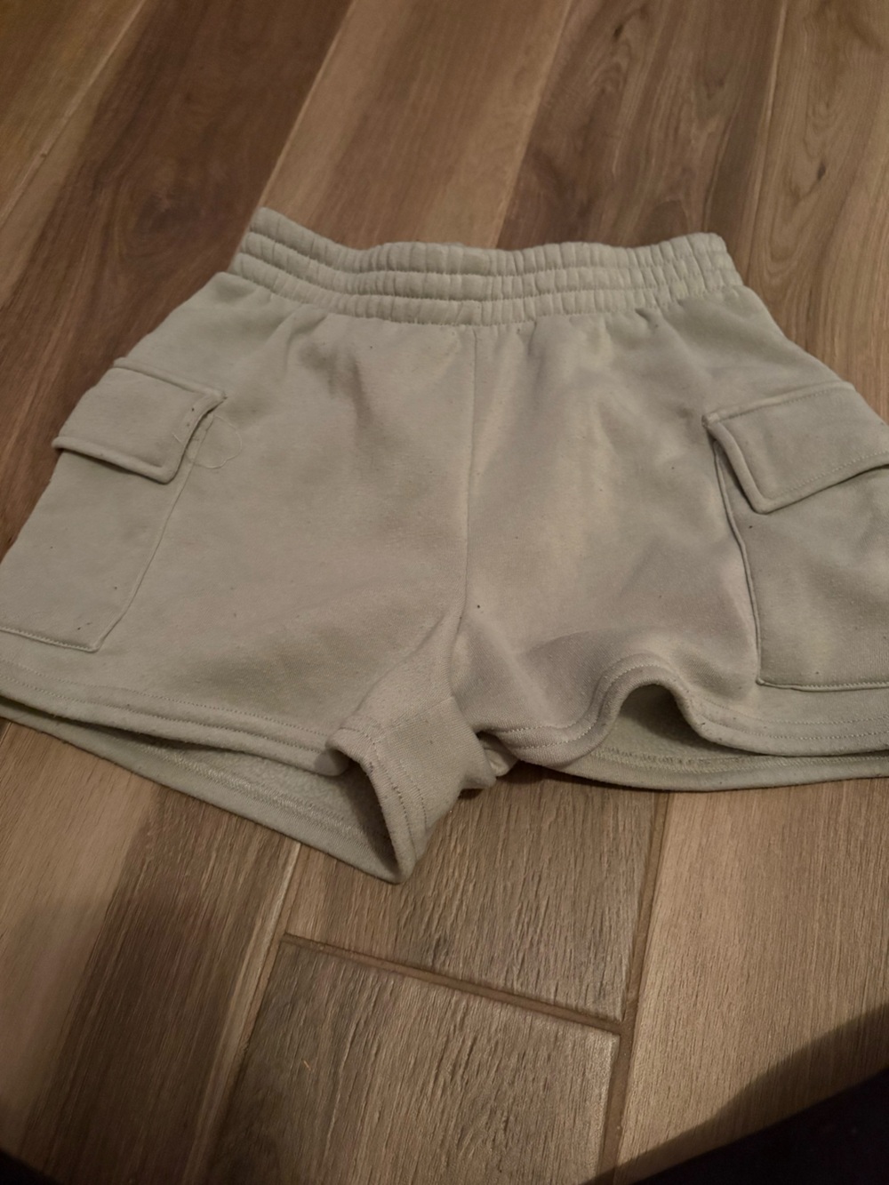 refuge Cargo Pocket Knit Shorts - Light Sage
